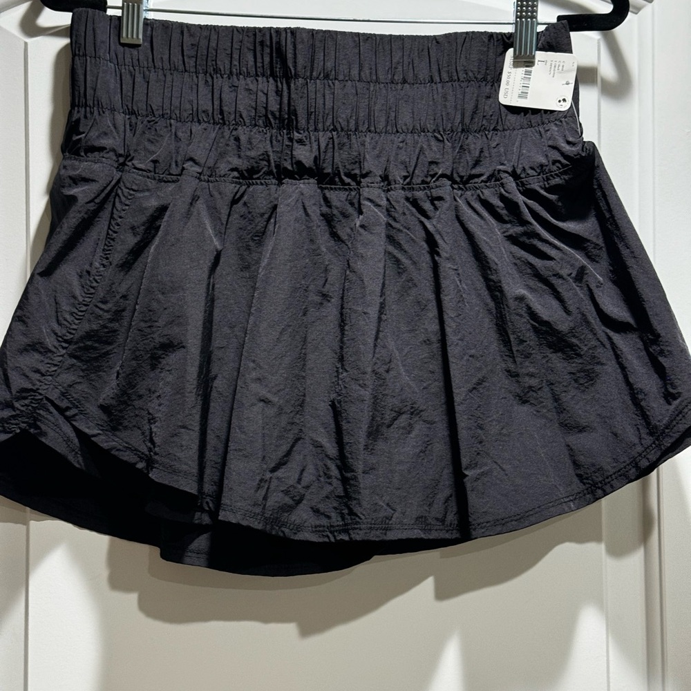 NWT Free People Movement The Way Home Skortsie in Black, Size Large